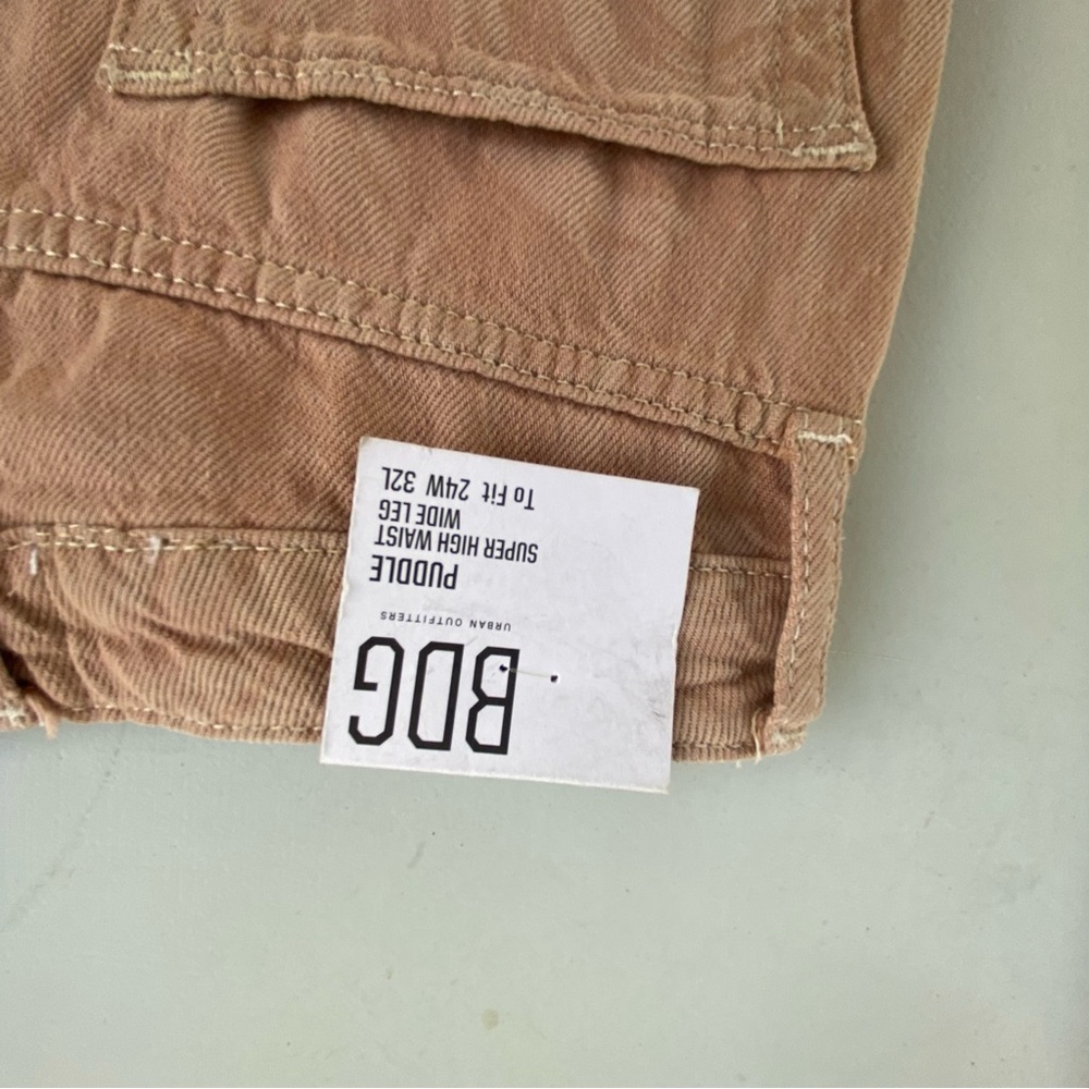 NWT BDG Urban Outfitters Super High Waist Puddle Wide Leg Pink Jeans, 25 0 24 00 - Picture 13 of 13